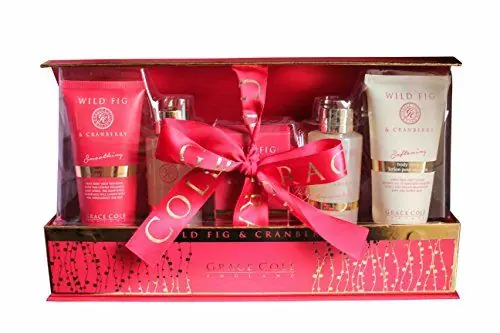 Grace Cole Wild Fig & Cranberry 7 pcs Set | Kan beställas online